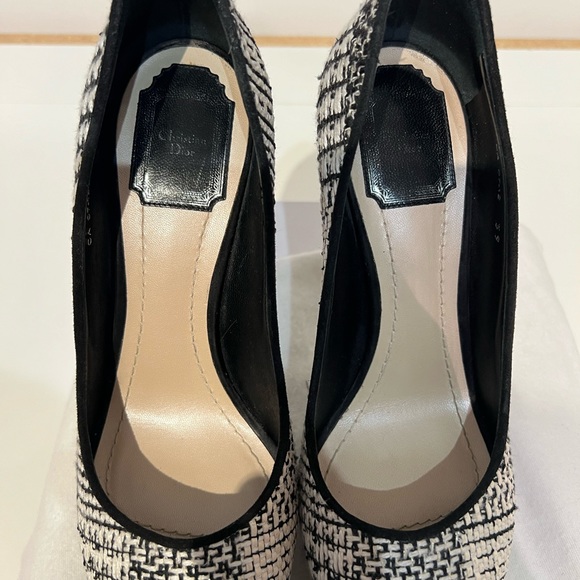 Dior Miss Dior Peep Toe Platform Heel - Picture 6 of 6